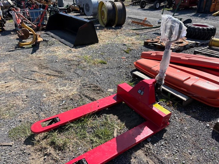 48in-low-profile-pallet-truck-image-1