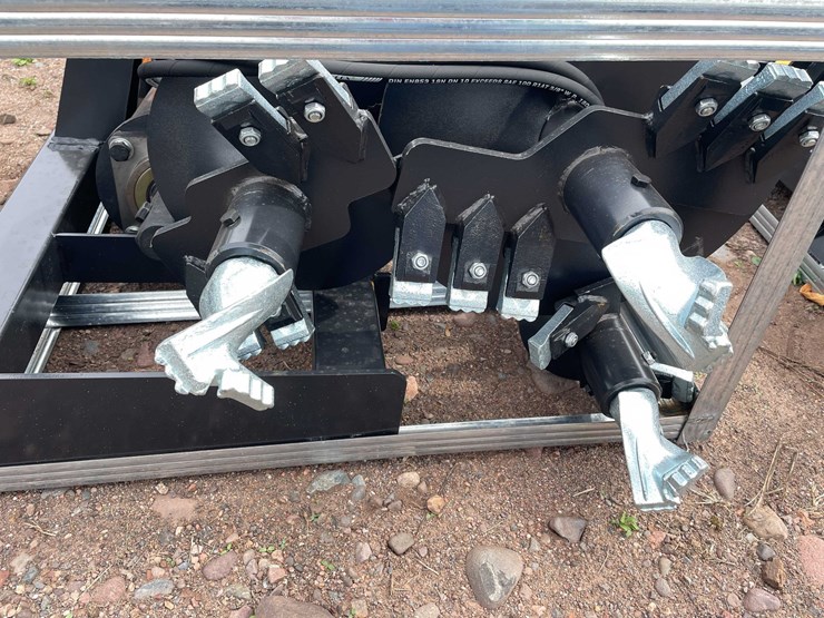 #5135-•-2026-jct-skid-steer-hydraulic-auger-drive-and-(3)-bits-image-6