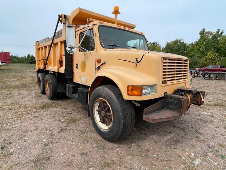 international-4900-image-3