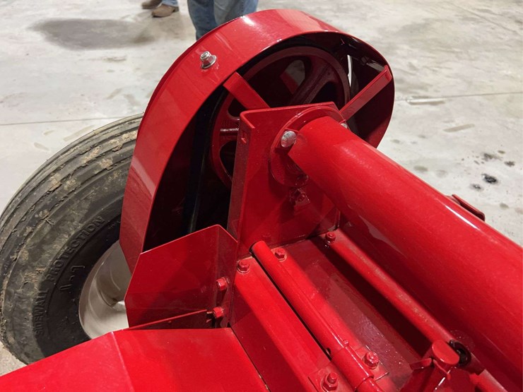 international-harvester-2a-6’-hay-conditioner-image-35