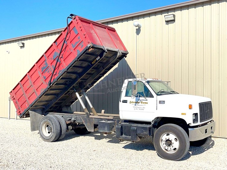 2002-chevrolet-c7500-single-axle-grain-truck-image-2