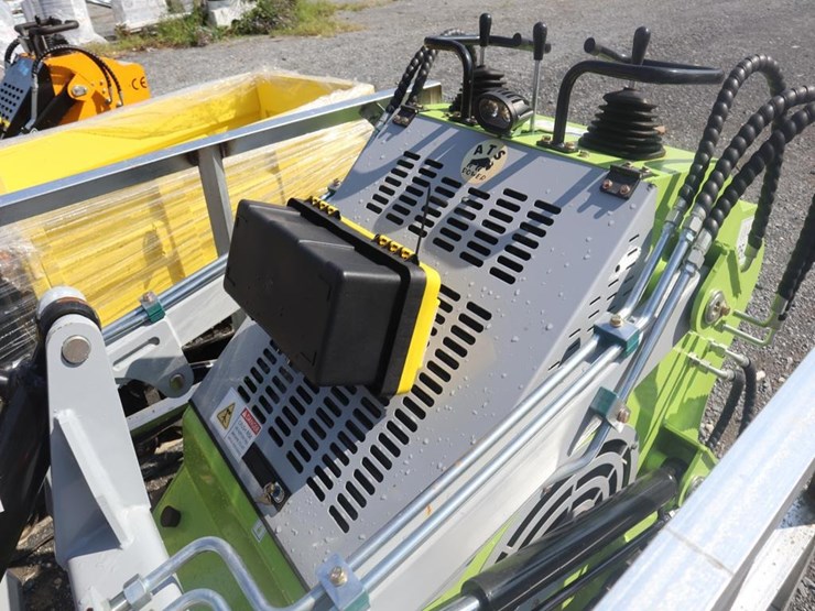 ats-t460-power-mini-skidsteer-image-11