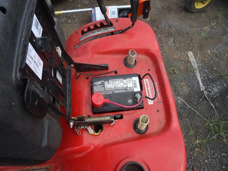 troybilt-riding-mower-image-22