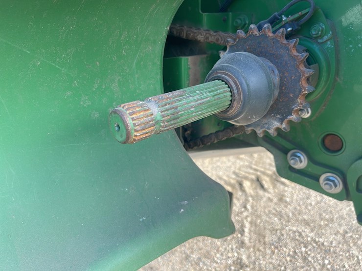 john-deere-s670-image-29