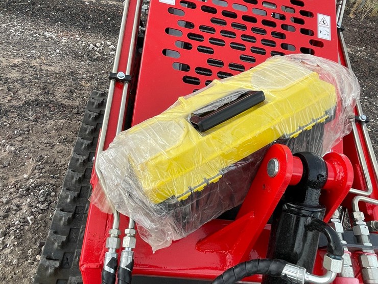 #2036-•-unused-mini-track-loader-image-14
