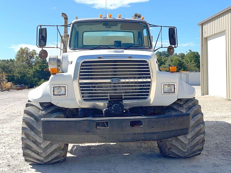 1996-ford-ln8000-image-8