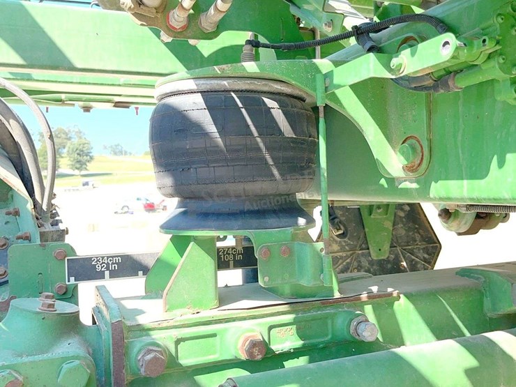 2010-john-deere-4630-image-103