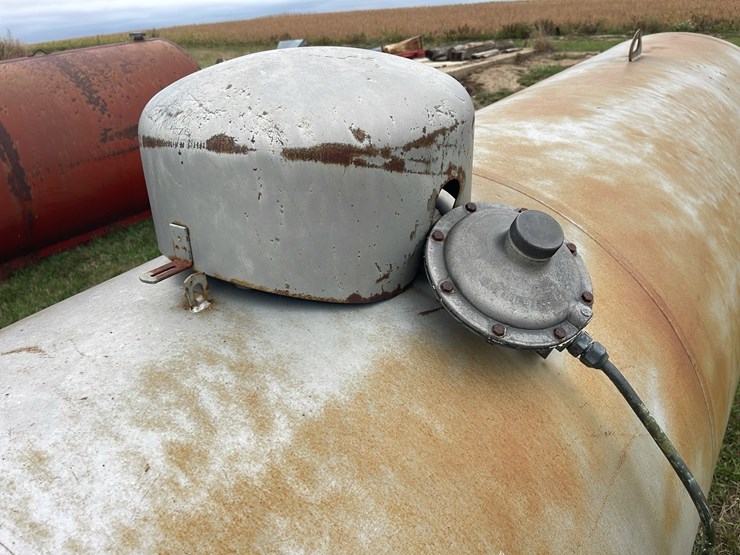1,000-gal-propane-tank-image-4