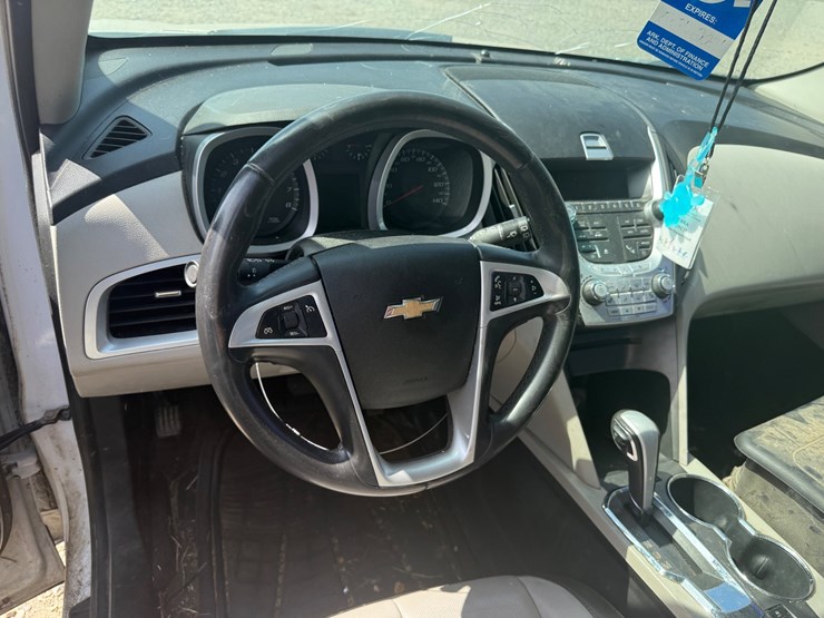 2011-chevrolet-equinox-image-12