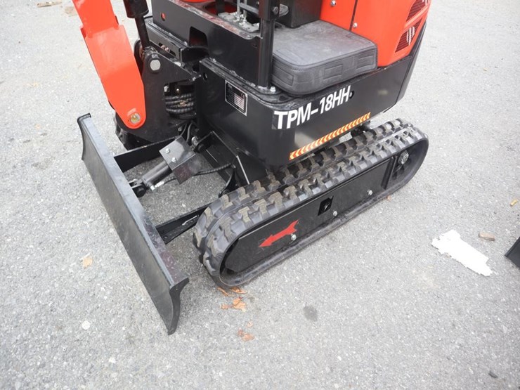tpm-18hh-mini-excavator-image-9
