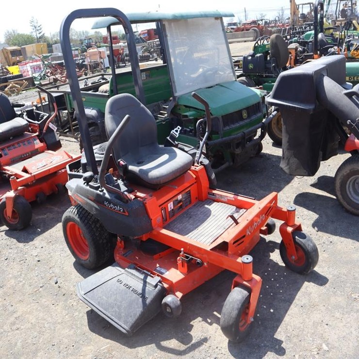 Kubota Z231KW.42 Zero Turn Mower