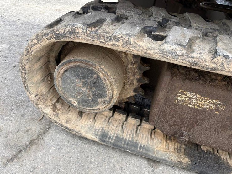 bobcat-331-image-15
