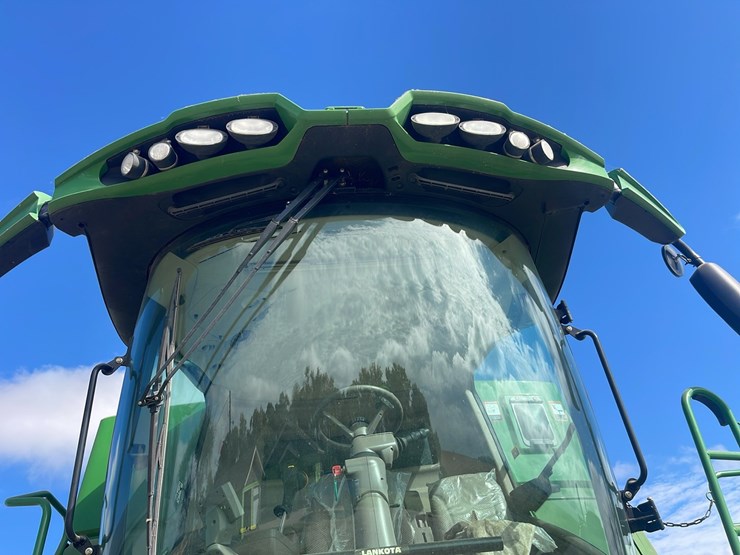 john-deere-s670-image-32