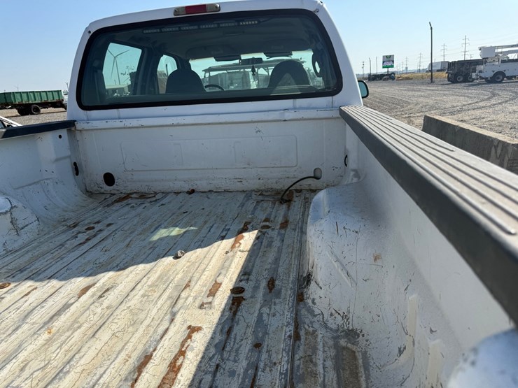 2003-ford-f250-image-16