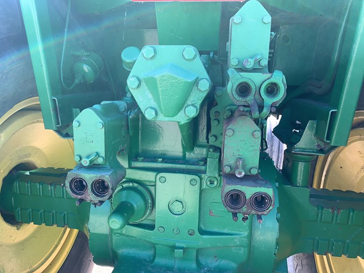 john-deere-4630-image-23