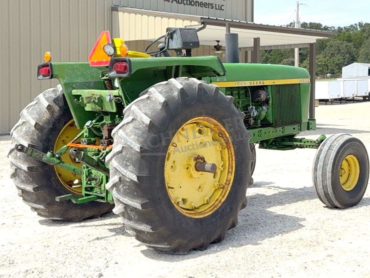 john-deere-4230-image-5