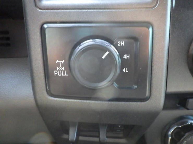 2017-ford-f350-image-36