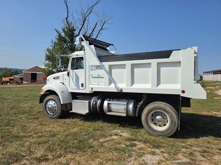 2012-peterbilt-382-image-6