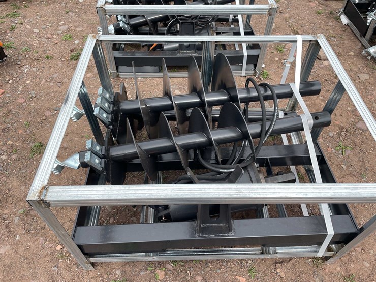 #5141-•-2026-jct-skid-steer-hydraulic-auger-drive-and-(3)-bits-image-1