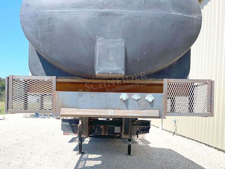 1992-custom-trailer-image-9