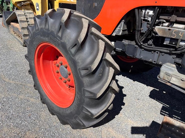 2011-kubota-m108s-image-15