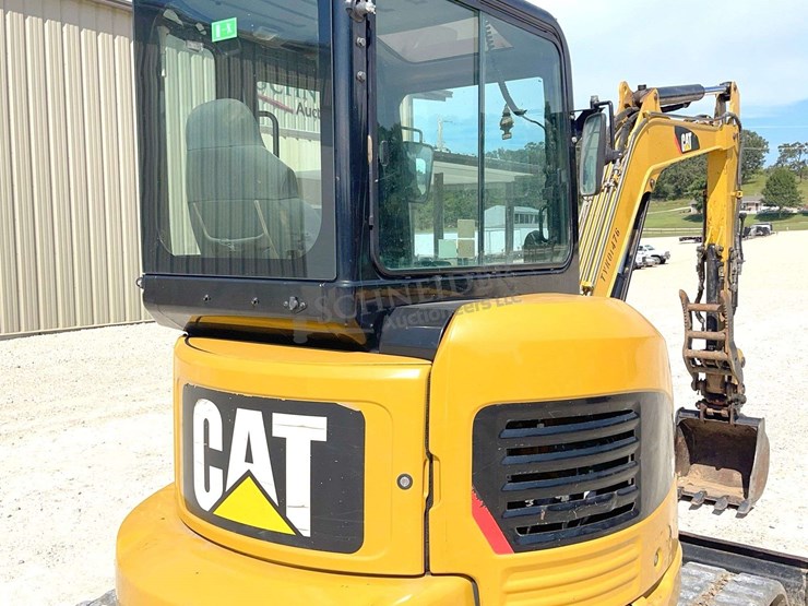 2012-caterpillar-304d-cr-image-23