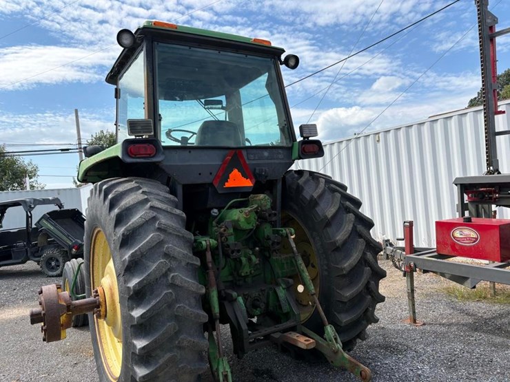 john-deere-4560-image-14