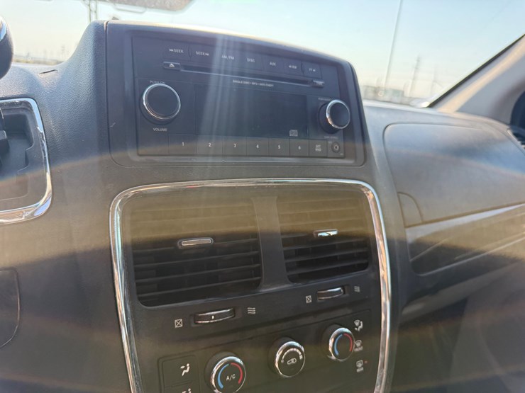2014-ram-c/v-image-24