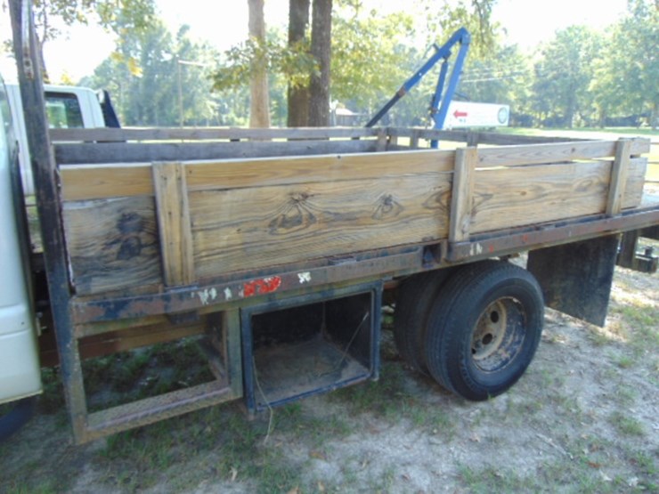 2002-dodge-ram-3500-image-3