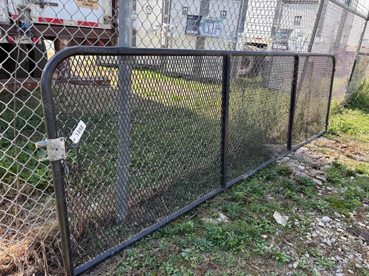 gate-image-1