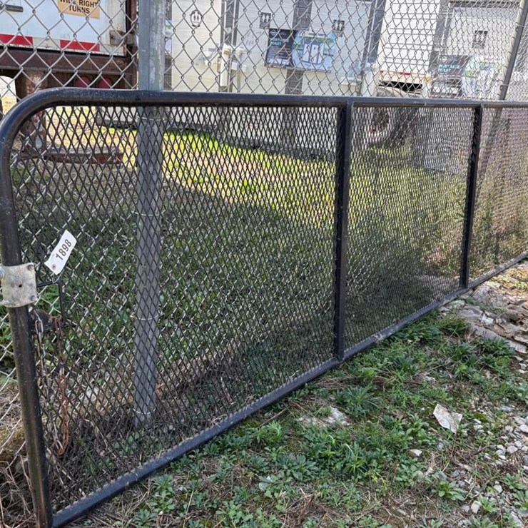 Gate