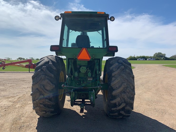 john-deere-4630-image-6