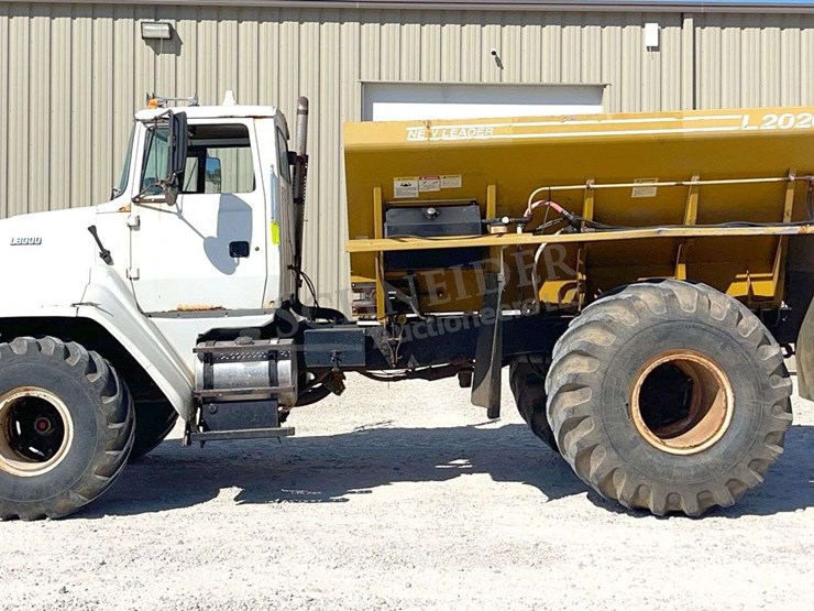 1996-ford-ln8000-image-4