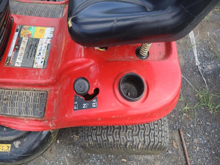 troybilt-riding-mower-image-19