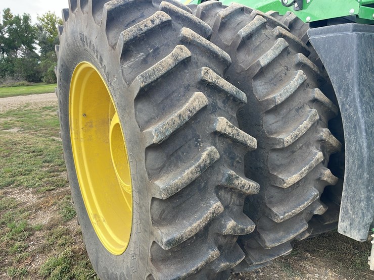 john-deere-9530-image-15