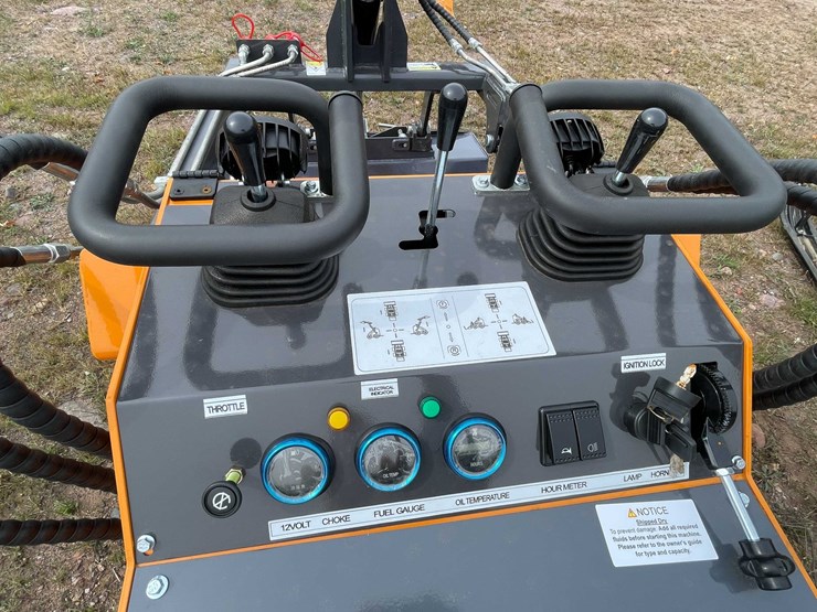 #5054-•-2026-landhonor-lhr-me380r3a-mini-skid-steer-loader-image-12