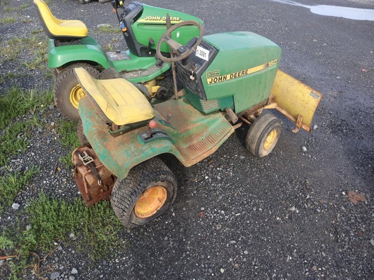john-deere-160-image-8