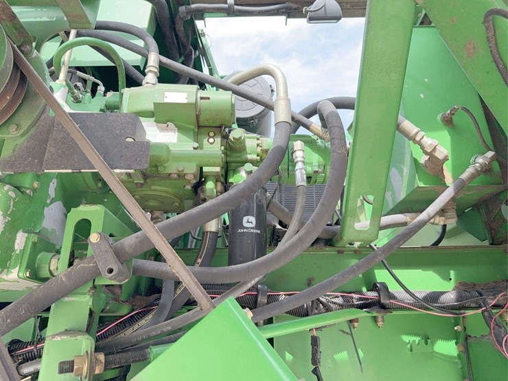 2000-john-deere-9650-sts-image-121