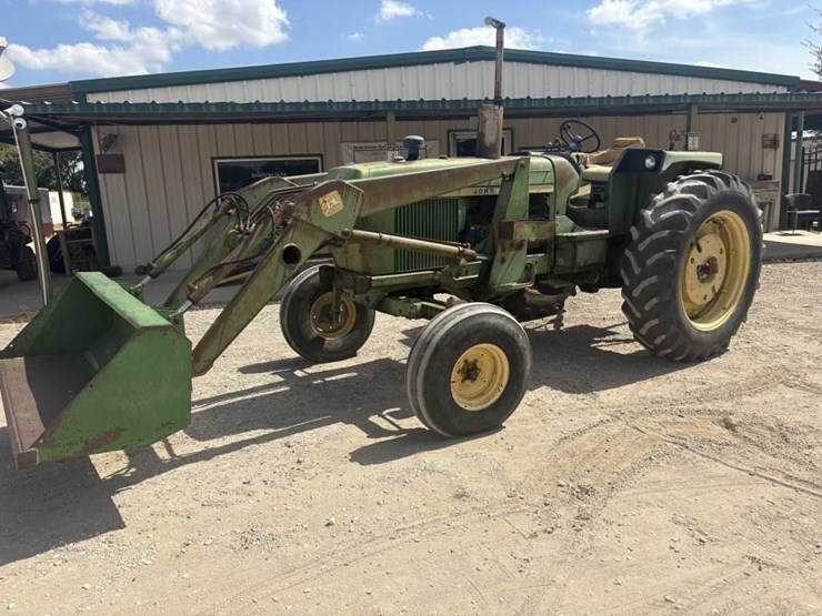 john-deere-4030-image-3