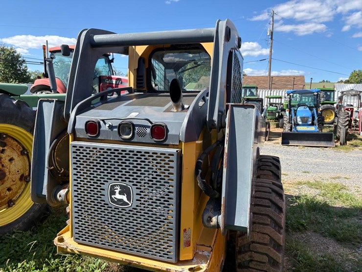 deere-328d-image-8