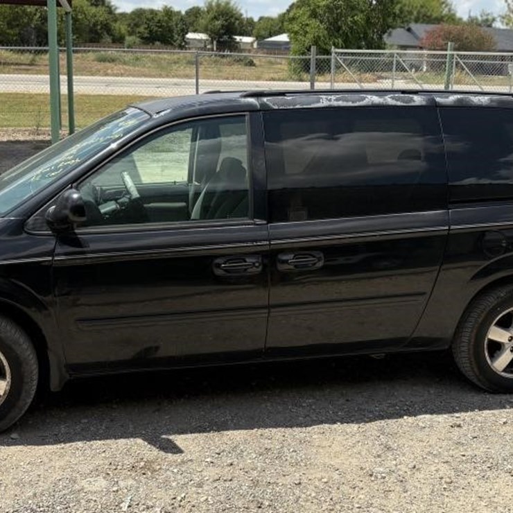 2005 DODGE GRAND CARAVAN SXT