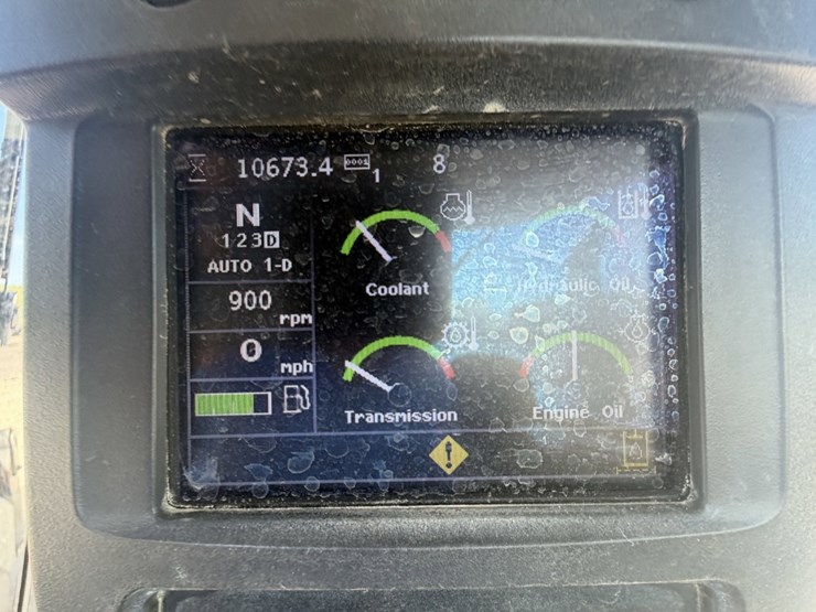 2015-john-deere-9-image-12