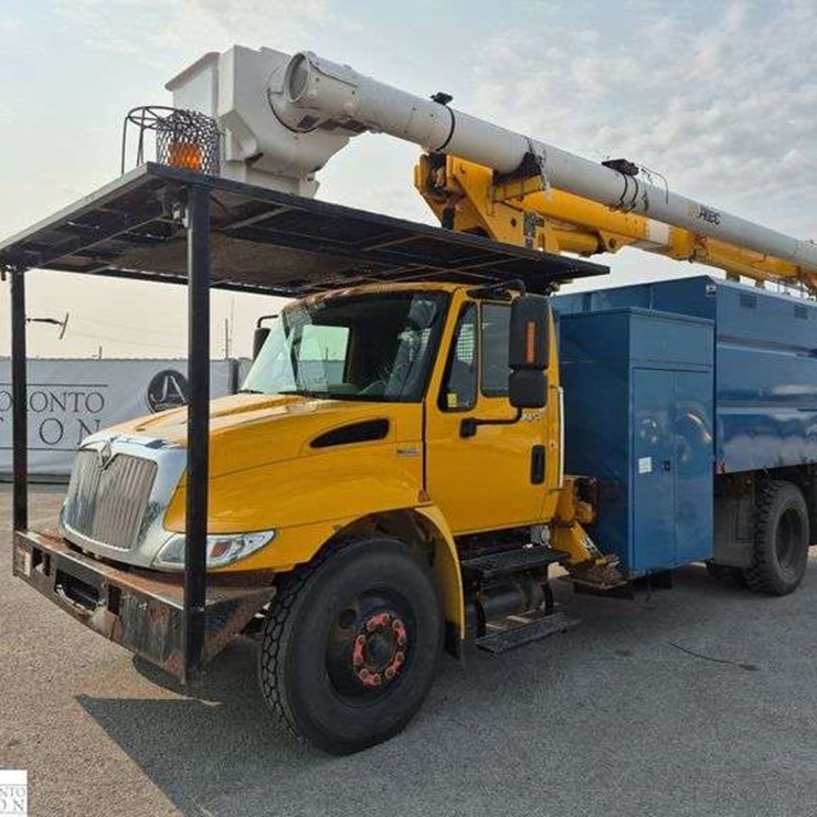2008 INTERNATIONAL DURASTAR 4300