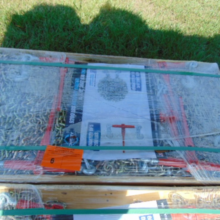 (5) RATCHET BINDERS & (10) 5/16" 20' CHAINS