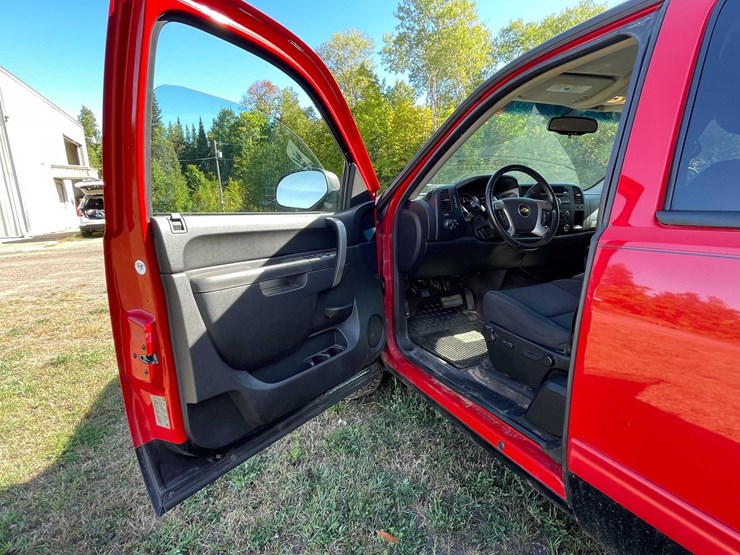 2010-chevrolet-1500-image-54