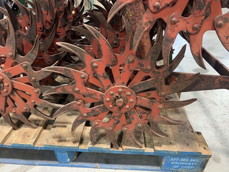 (2)-3’-rotary-hoe-sections-image-17