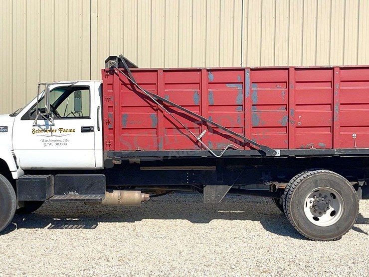 2002-chevrolet-c7500-single-axle-grain-truck-image-6