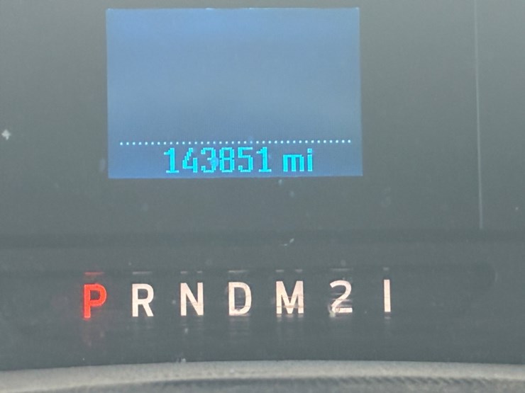 2021-ford-f250-image-12