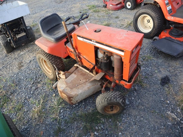 allis-chalmers-610-lawn-&-garden-tractor-image-1