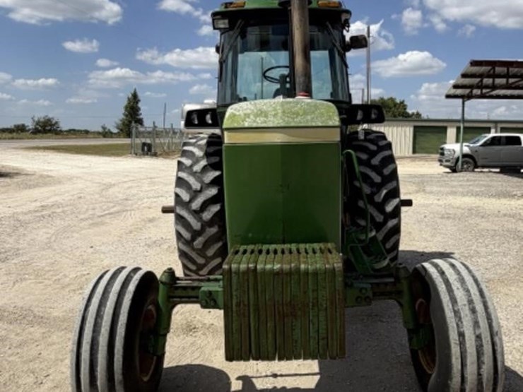 john-deere-4630-image-6